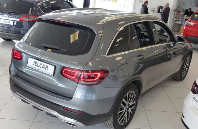 Mercedes-Benz GLC cena 159999 przebieg: 84000, rok produkcji 2019 z Środa Wielkopolska małe 301